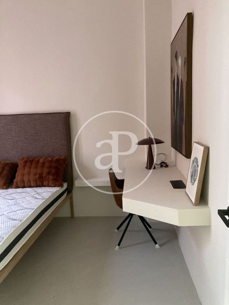 2 soverom Leilighet til leie i Valencia by - € 2 300 (Ref: 9690684)