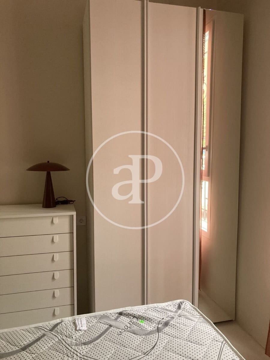 2 soverom Leilighet til leie i Valencia by - € 2 300 (Ref: 9690684)