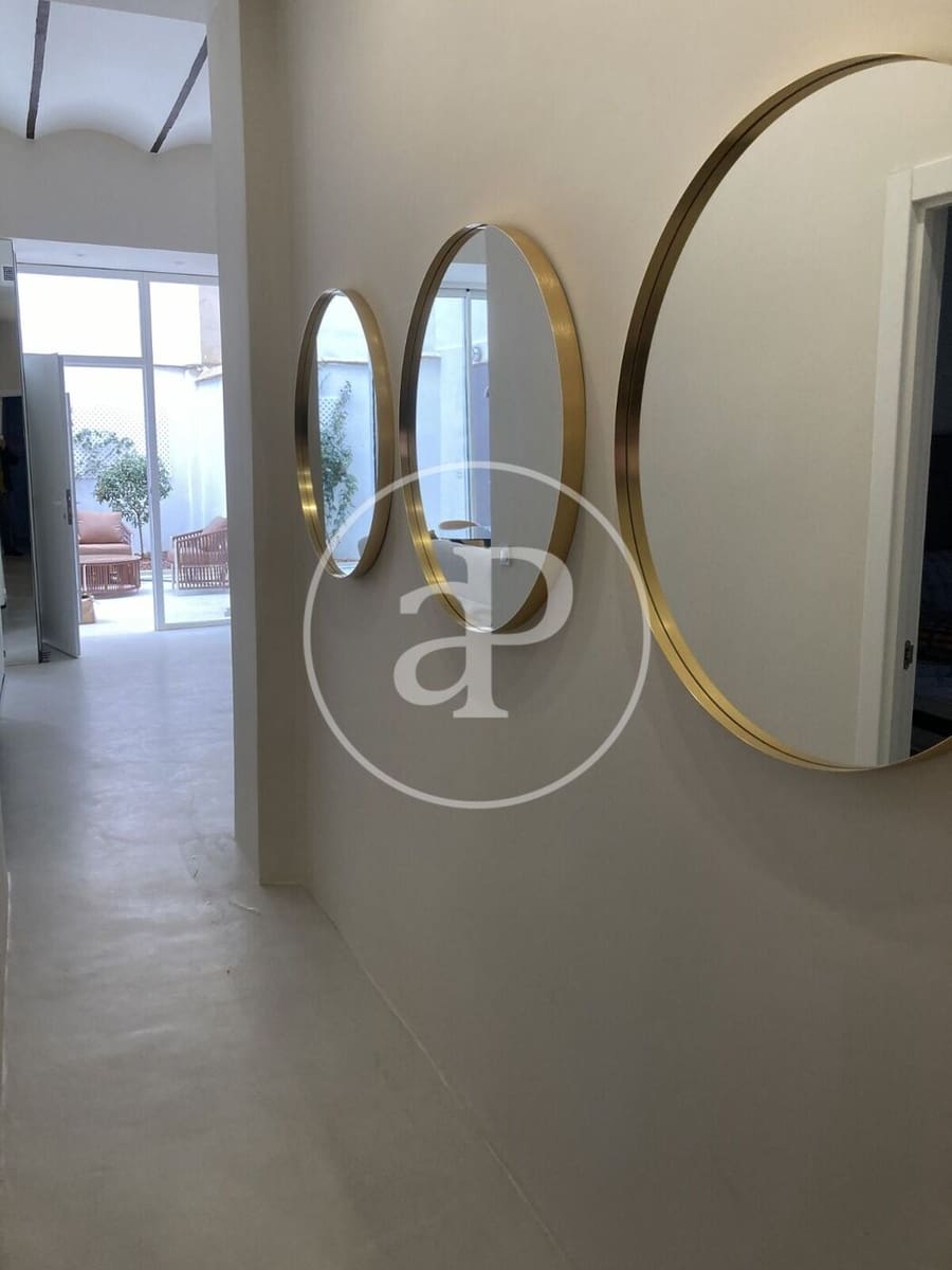 2 soverom Leilighet til leie i Valencia by - € 2 300 (Ref: 9690684)