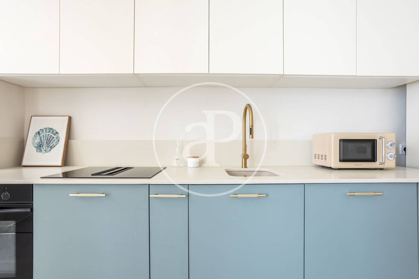 2 slaapkamer Appartement te huur in Valencia stad - € 2.000 (Ref: 9690684)