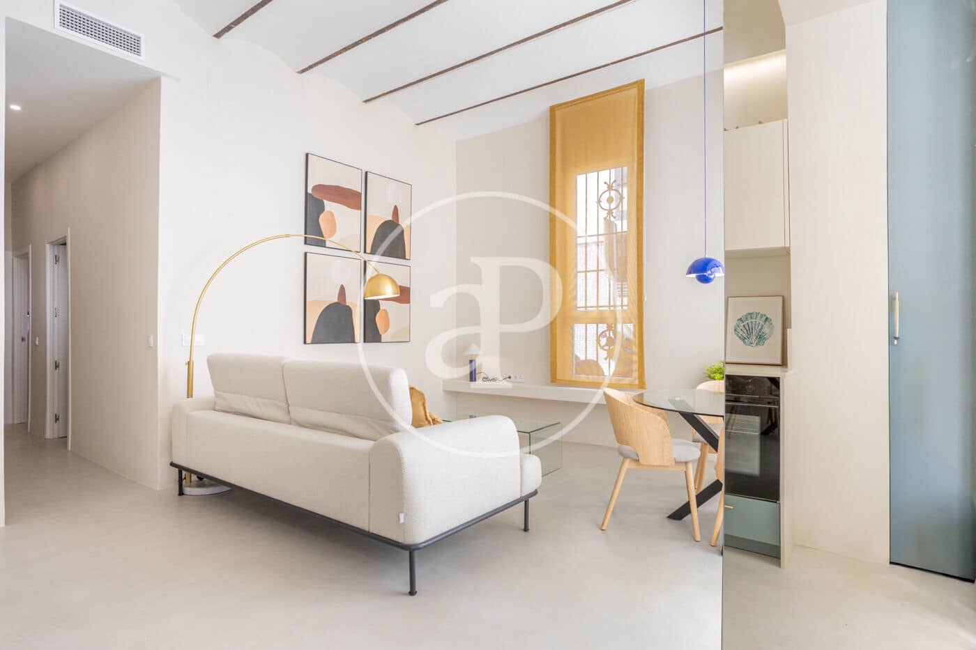 2 slaapkamer Appartement te huur in Valencia stad - € 2.000 (Ref: 9690684)