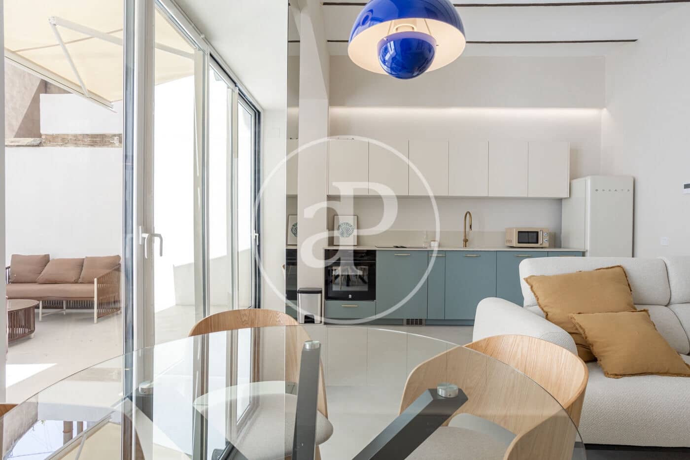 2 slaapkamer Appartement te huur in Valencia stad - € 2.000 (Ref: 9690684)