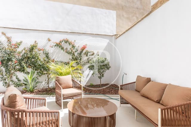 2 makuuhuone Huoneisto vuokrattavana paikassa Torrefiel, Valencia kaupunki - 2 200 € (Ref: 9690684)