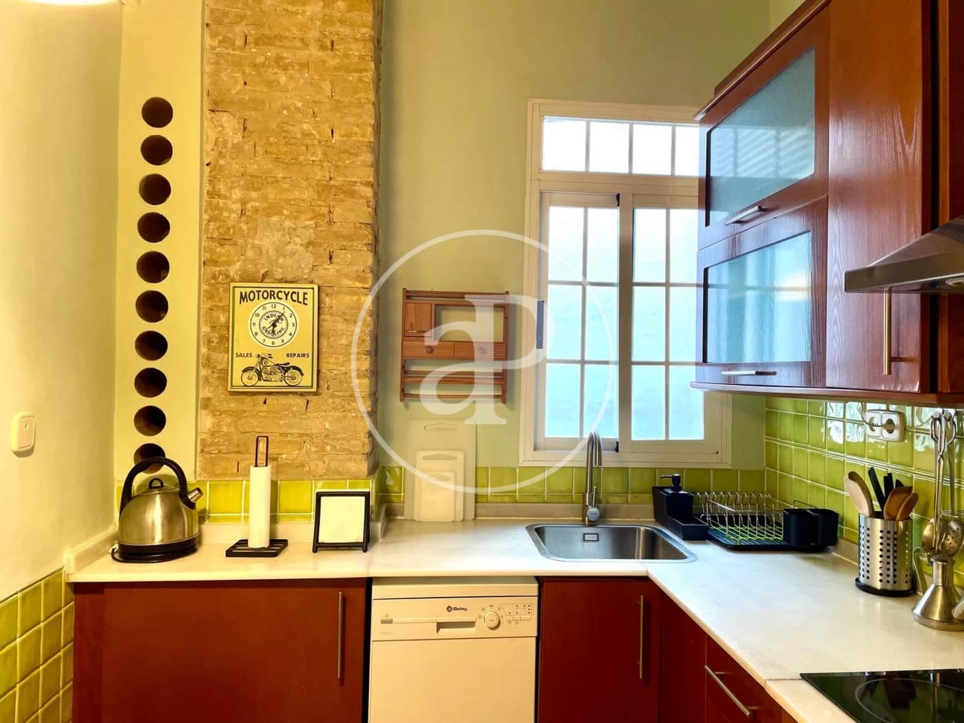 1 sypialnia Apartament do wynajęcia w Miasto Walencja - 1 350 € (Ref: 9695425)