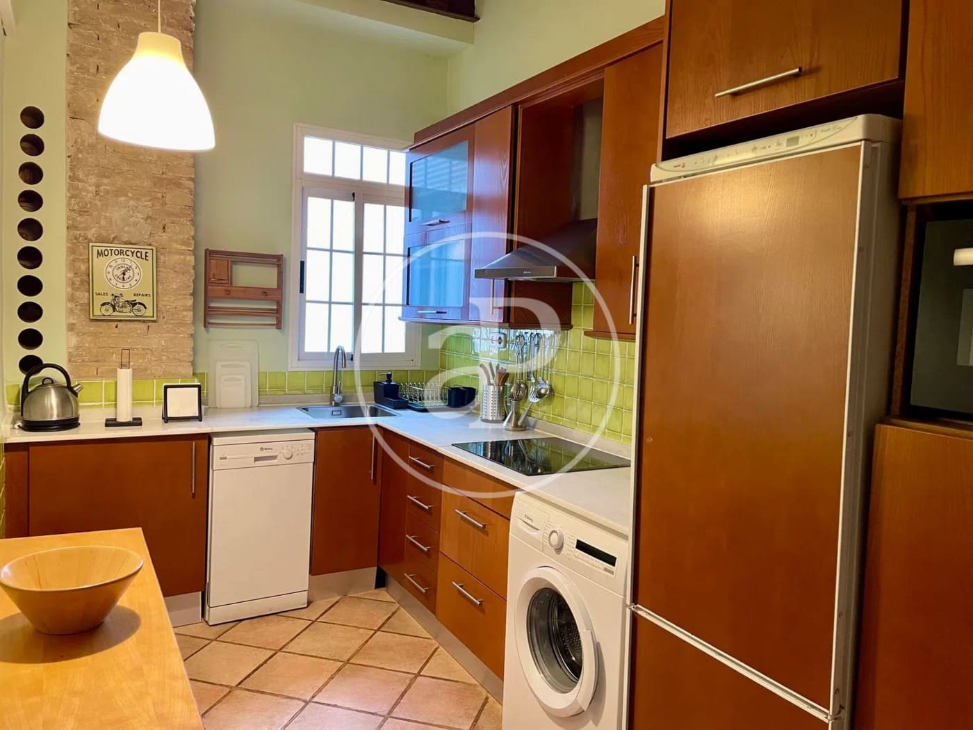 1 sypialnia Apartament do wynajęcia w Miasto Walencja - 1 350 € (Ref: 9695425)