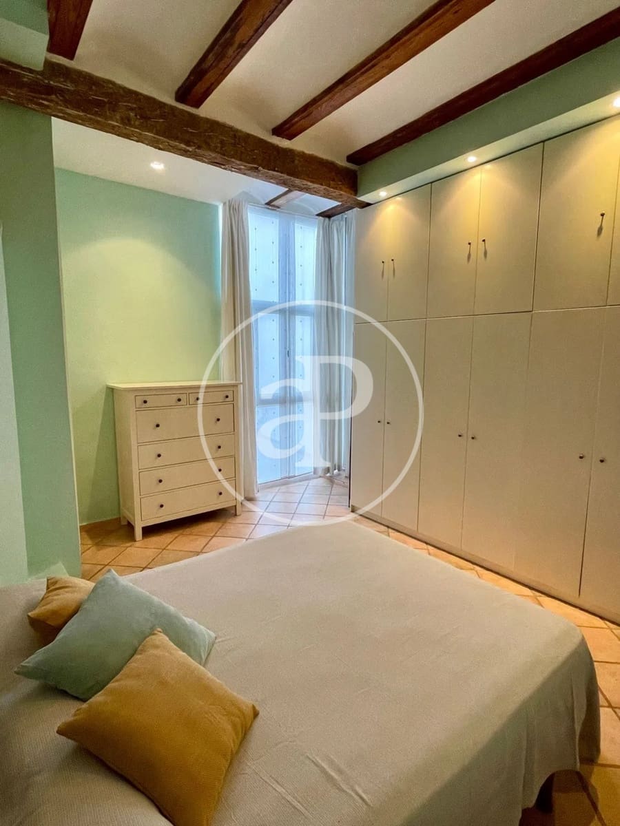 1 sypialnia Apartament do wynajęcia w Miasto Walencja - 1 350 € (Ref: 9695425)