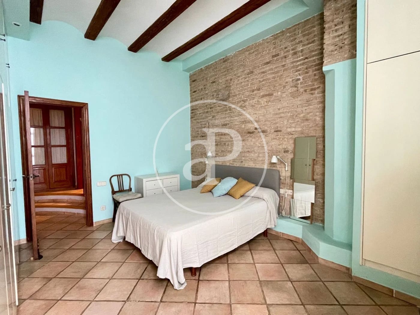 1 sypialnia Apartament do wynajęcia w Miasto Walencja - 1 350 € (Ref: 9695425)