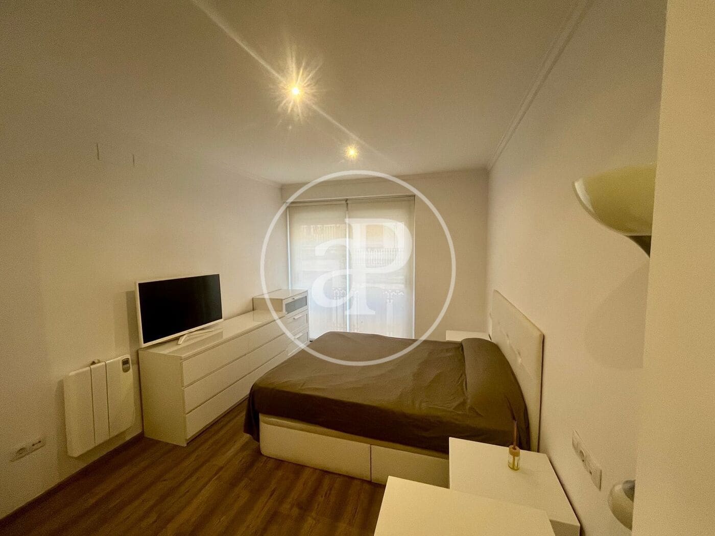 2 sypialnia Apartament do wynajęcia w Miasto Walencja - 1 400 € (Ref: 9695426)