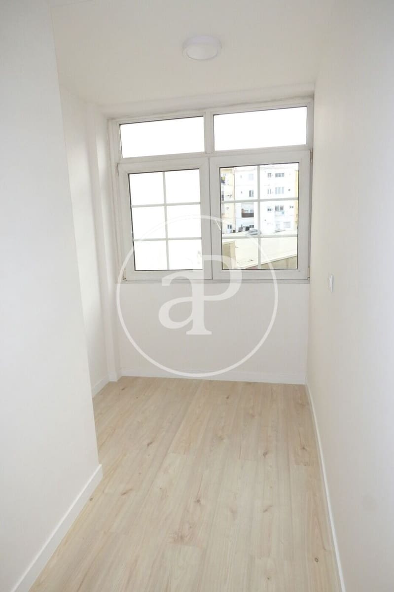 3 Zimmer Apartment zu vermieten in Valencia Stadt - 1.800 € (Ref: 9695427)