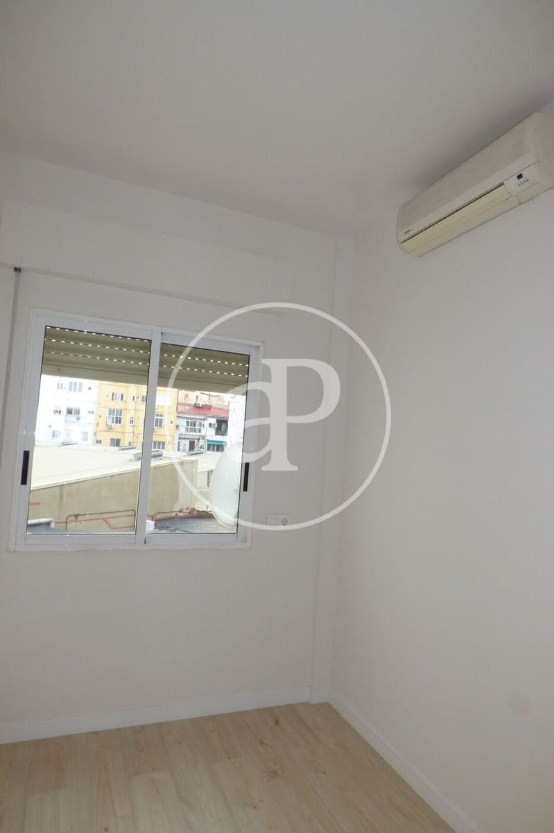 3 Zimmer Apartment zu vermieten in Valencia Stadt - 1.800 € (Ref: 9695427)