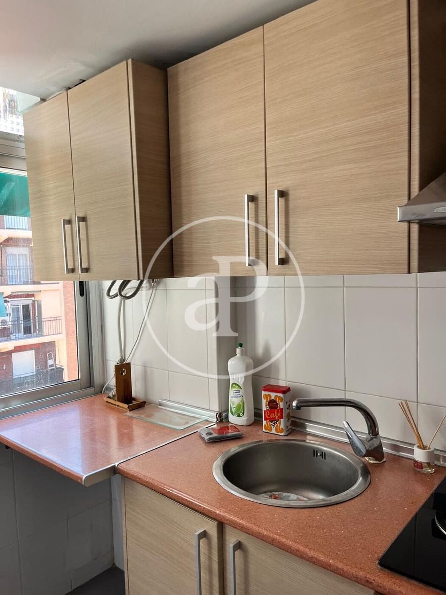 3 soverom Leilighet til leie i Valencia by - € 1 400 (Ref: 9701705)