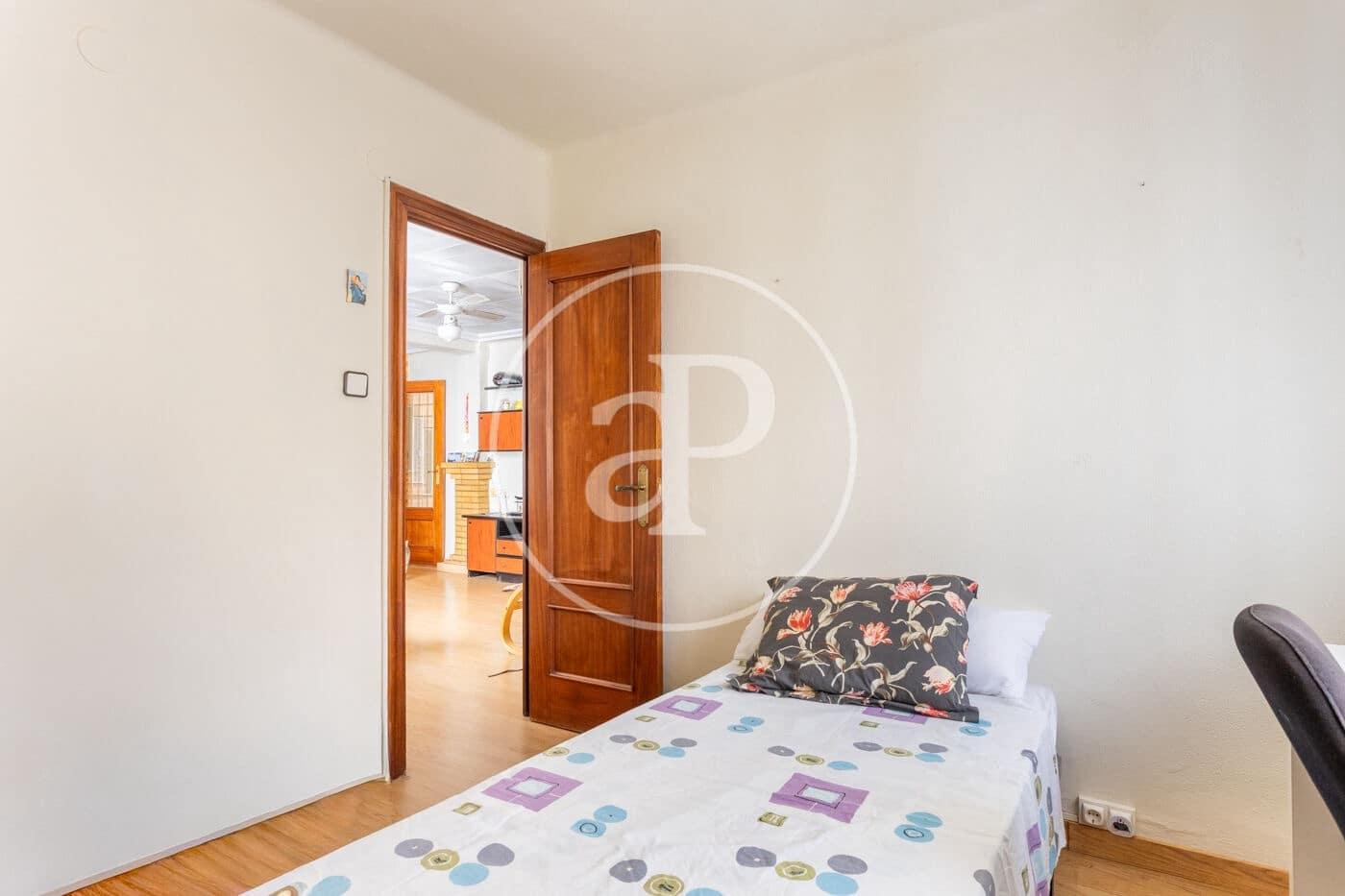 3 bedroom Apartment for rent in Valencia city - € 1,400 (Ref: 9701705)