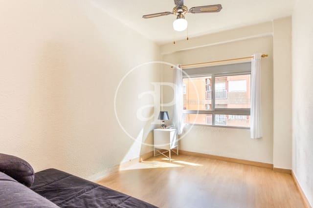3 sovrum Lägenhet att hyra i L'Hort de Senabre, Valencia stad - 1 400 € (Ref: 9701705)