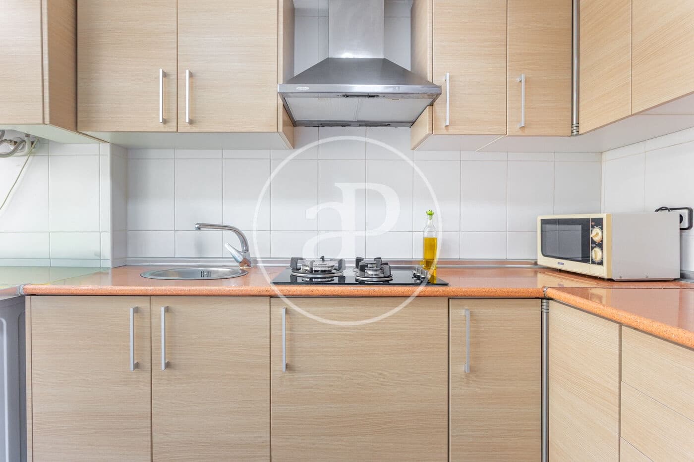 3 bedroom Apartment for rent in Valencia city - € 1,400 (Ref: 9701705)
