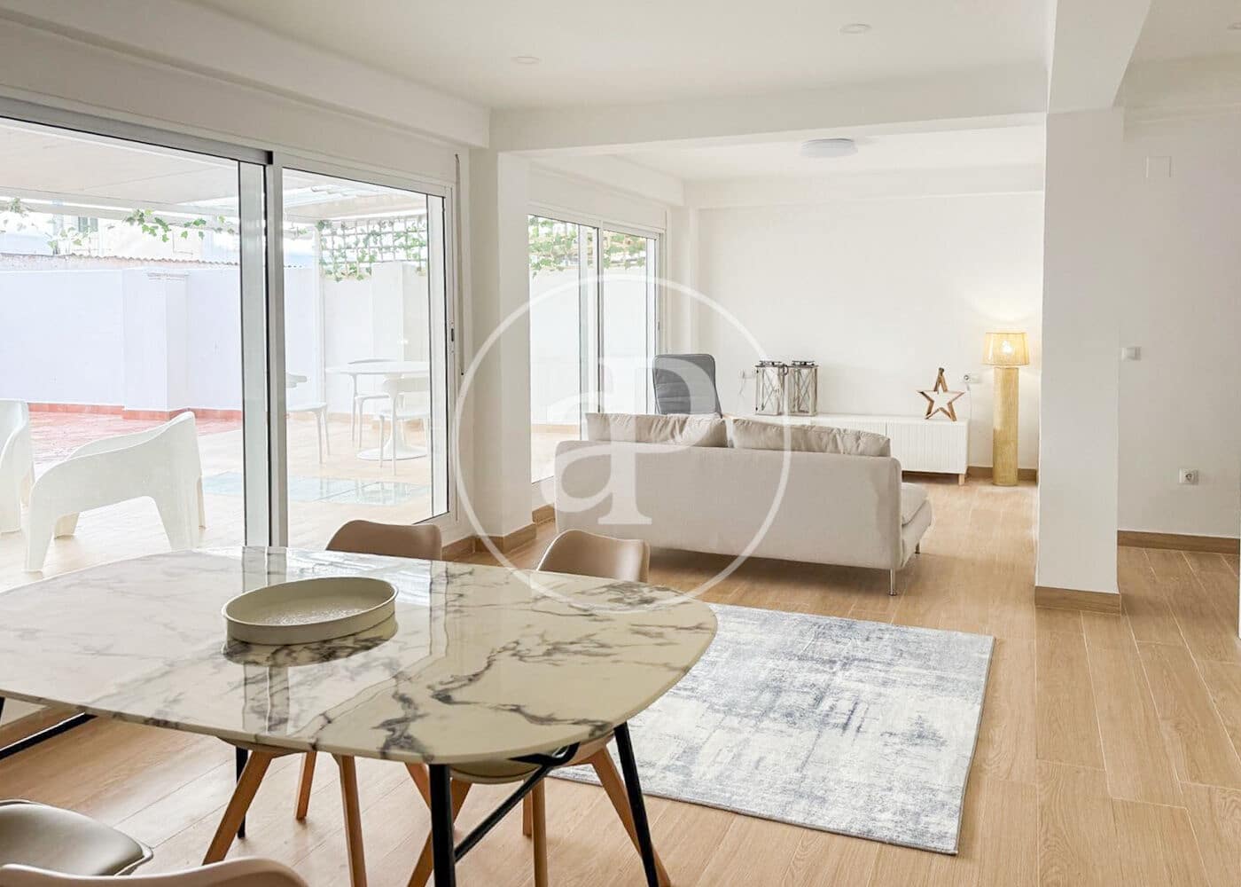 2 soveværelse Lejlighed til salg i Valencia by - € 300.000 (Ref: 9712053)