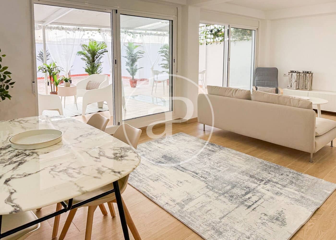 2 soveværelse Lejlighed til salg i Valencia by - € 300.000 (Ref: 9712053)