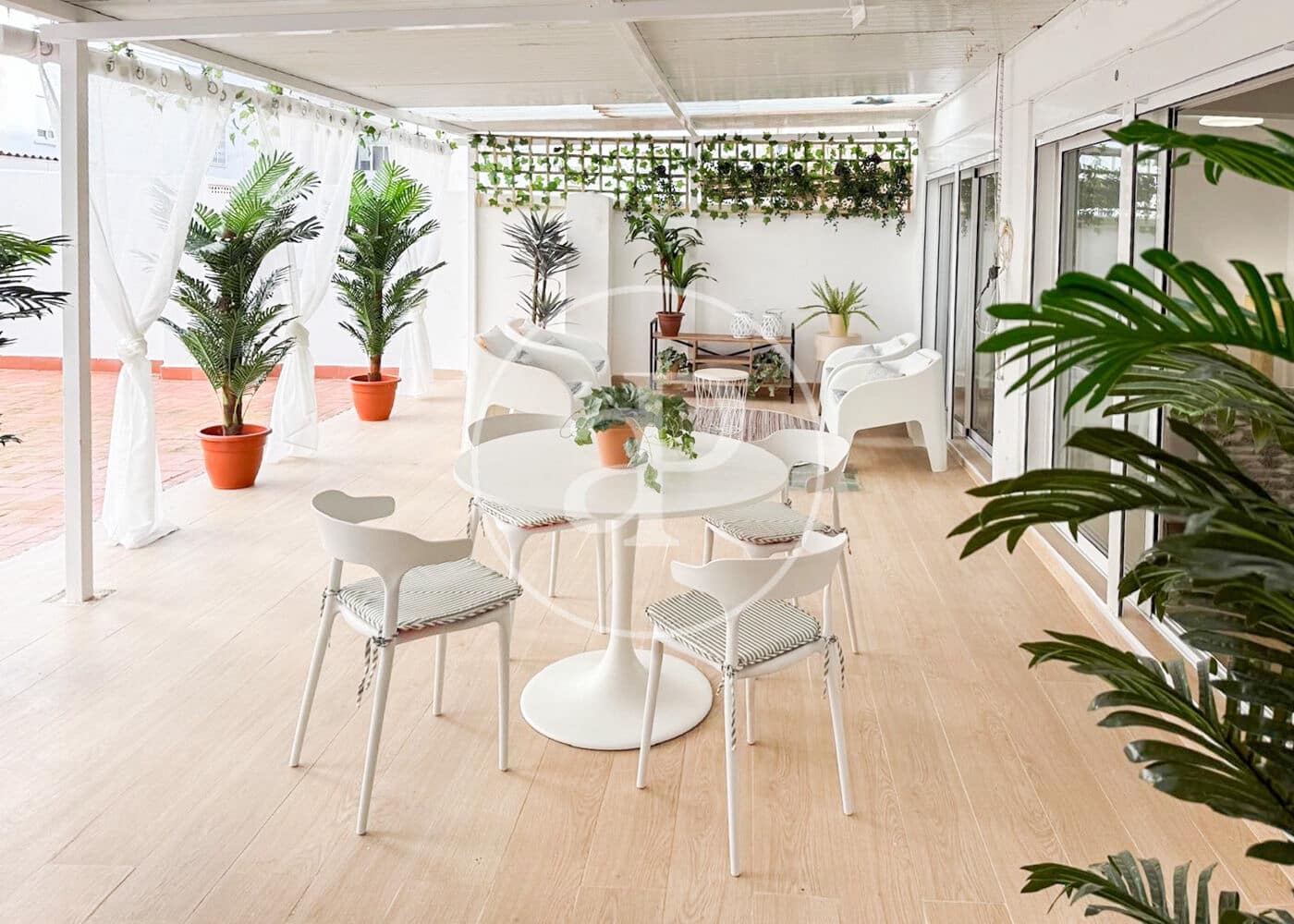 2 soveværelse Lejlighed til salg i Valencia by - € 300.000 (Ref: 9712053)