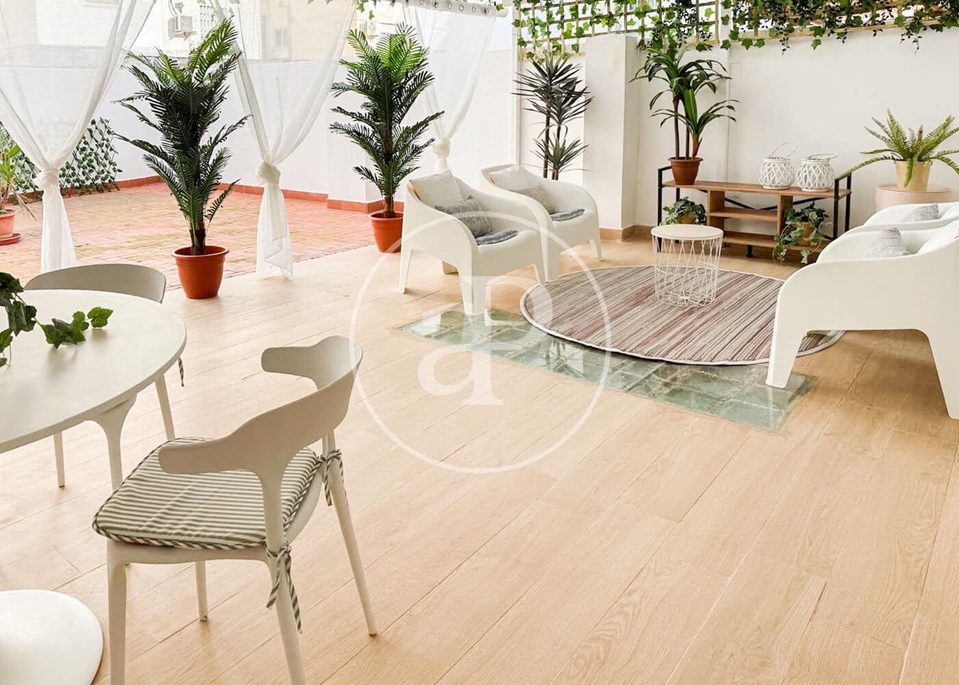 2 soveværelse Lejlighed til salg i Valencia by - € 300.000 (Ref: 9712053)