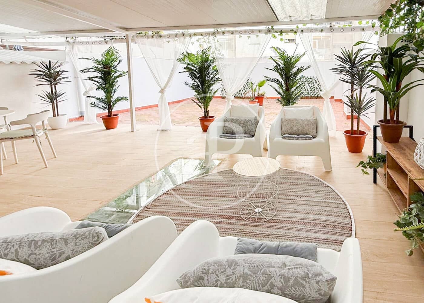 2 soveværelse Lejlighed til salg i Valencia by - € 300.000 (Ref: 9712053)