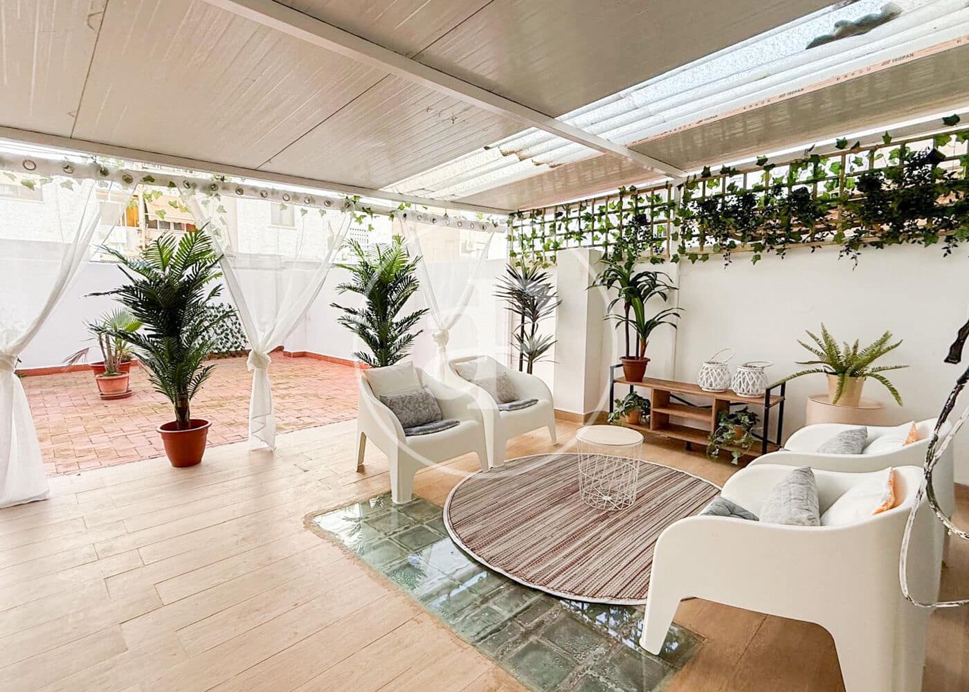 2 soveværelse Lejlighed til salg i Valencia by - € 300.000 (Ref: 9712053)