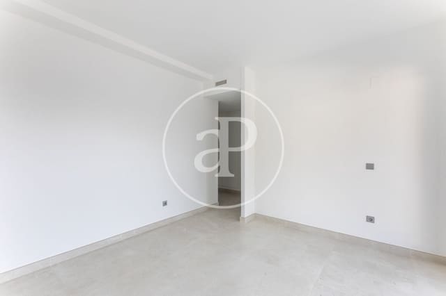 4 bedroom Villa for sale in Chiva - € 384,000 (Ref: 9712054)