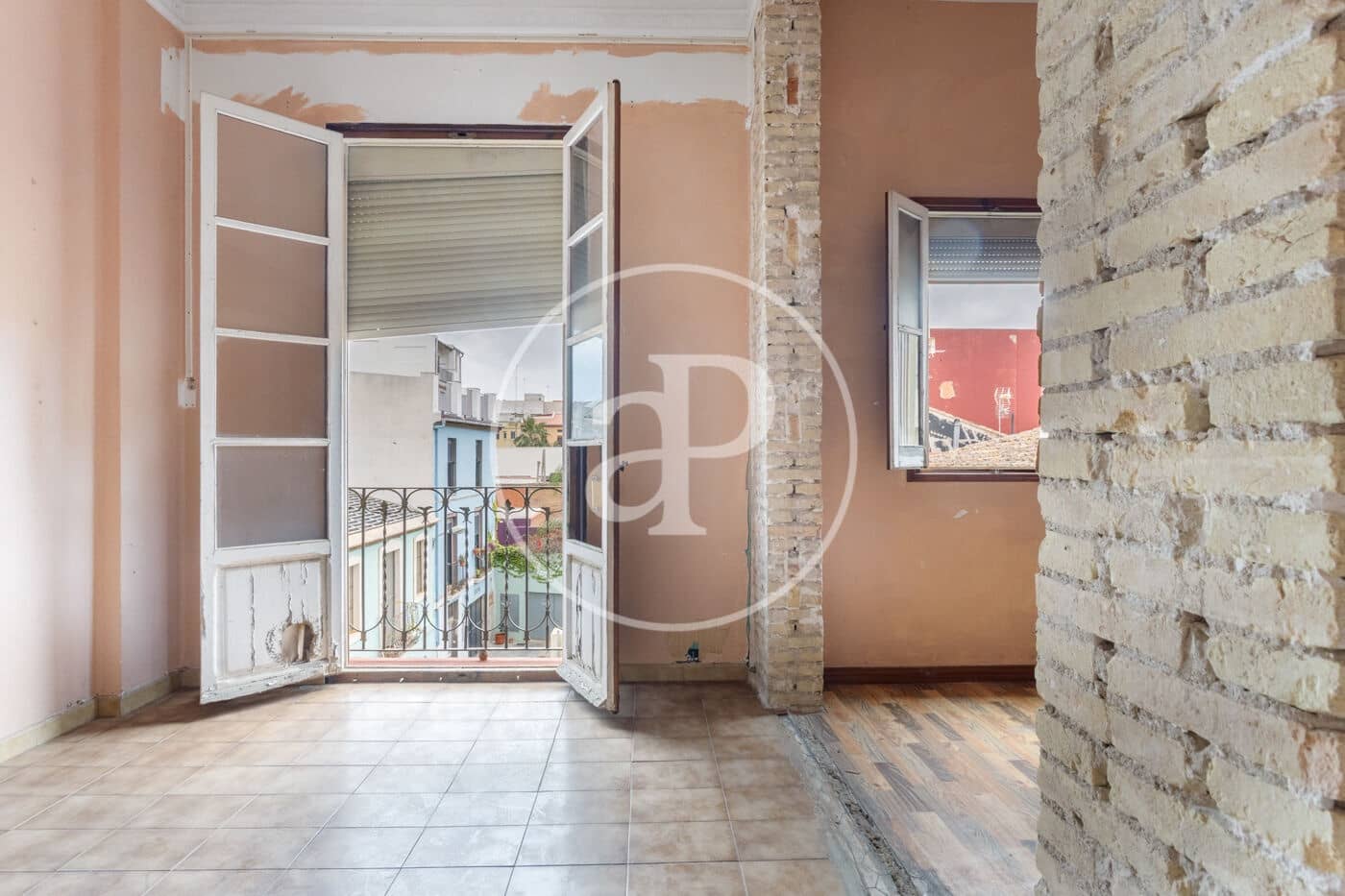 2 soveværelse Lejlighed til salg i Valencia by - € 380.000 (Ref: 9714996)