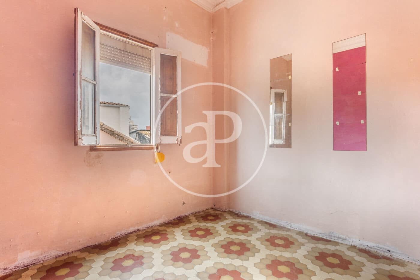 2 soveværelse Lejlighed til salg i Valencia by - € 380.000 (Ref: 9714996)