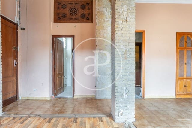 2 soveværelse Lejlighed til salg i Cabanyal-Canyamelar, Valencia by - € 380.000 (Ref: 9714996)