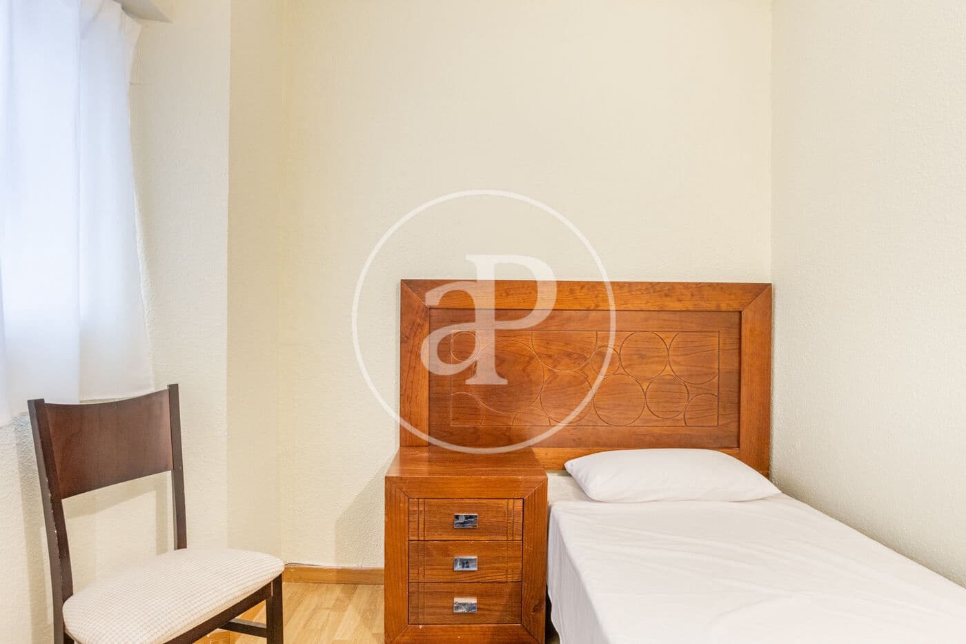 4 soverom Leilighet til leie i Valencia by - € 1 700 (Ref: 9720039)