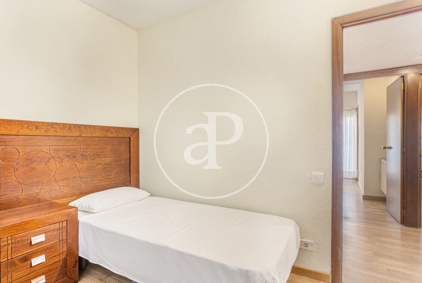 4 soverom Leilighet til leie i Valencia by - € 1 700 (Ref: 9720039)