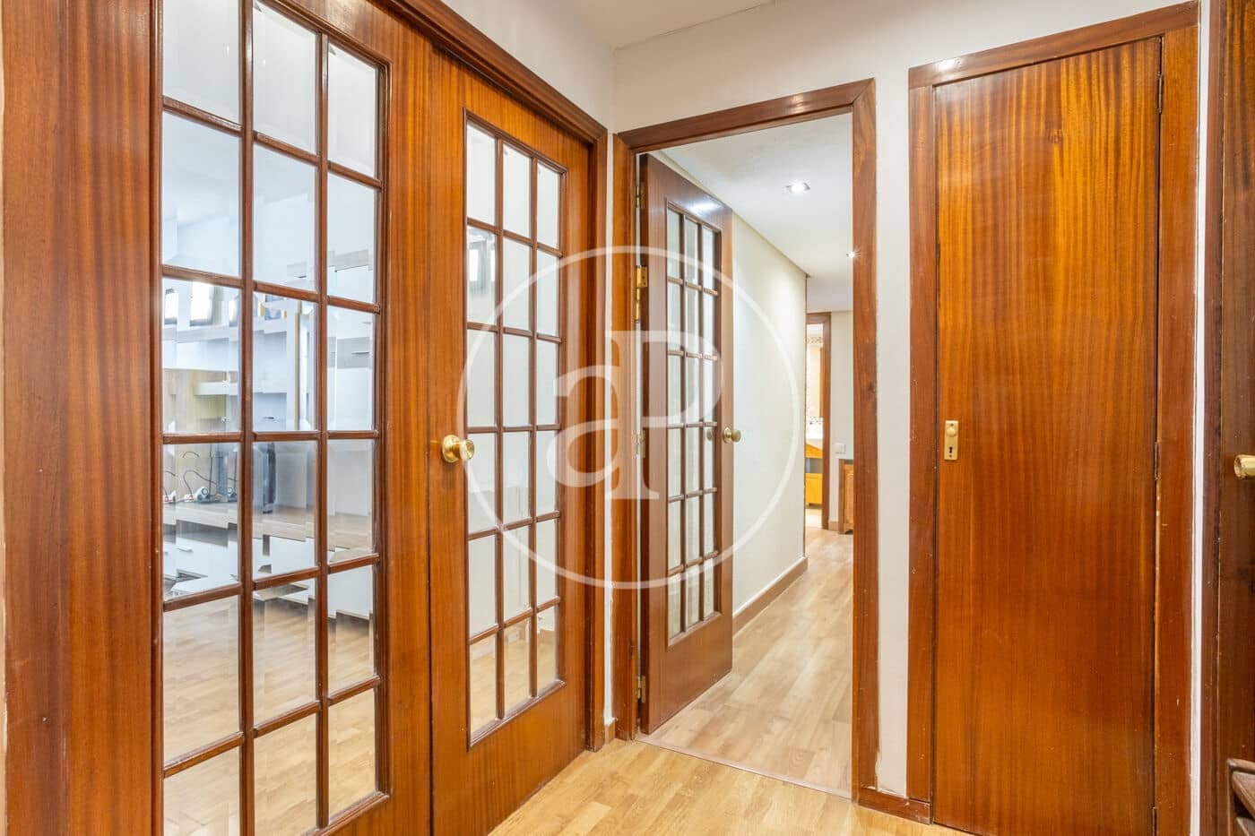 4 soverom Leilighet til leie i Valencia by - € 1 700 (Ref: 9720039)