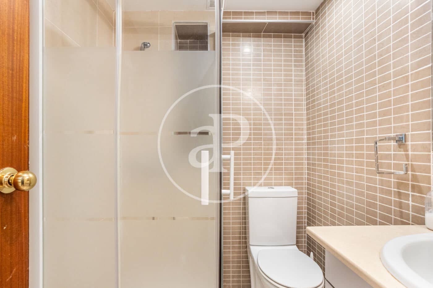 4 soverom Leilighet til leie i Valencia by - € 1 700 (Ref: 9720039)