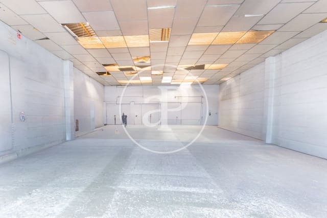 Apartment for sale in Benicalap, Valencia city - € 670,000 (Ref: 9720040)