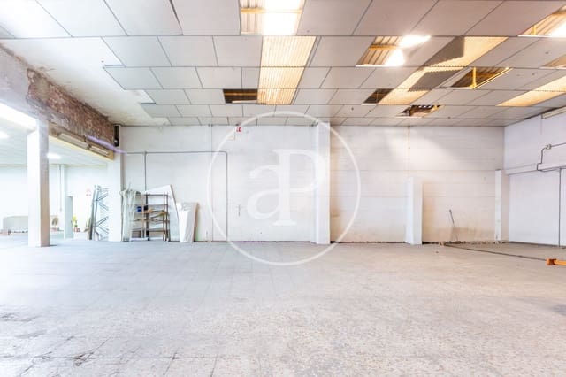 Apartment for sale in Benicalap, Valencia city - € 670,000 (Ref: 9720040)