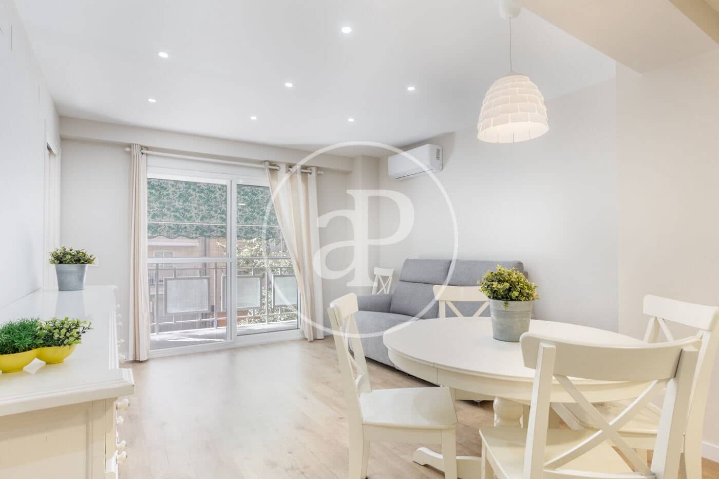 2 bedroom Apartment for sale in Valencia city - € 305,000 (Ref: 9720042)