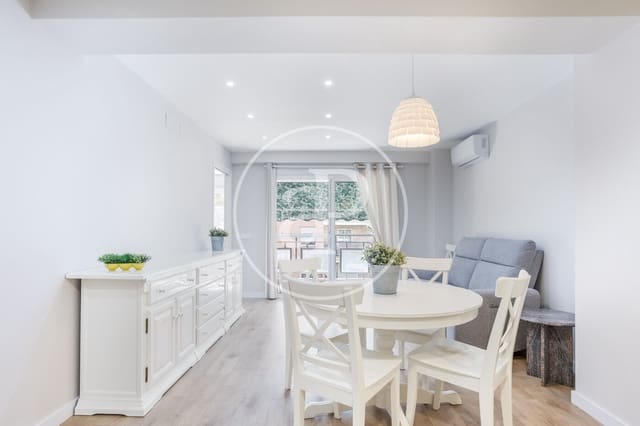 Apartamento de 2 habitaciones en Albors, València ciudad en venta - 305.000 € (Ref: 9720042)