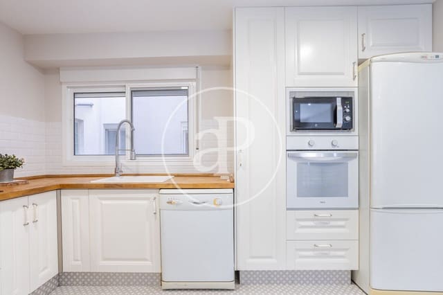 Apartamento de 2 habitaciones en Albors, València ciudad en venta - 305.000 € (Ref: 9720042)