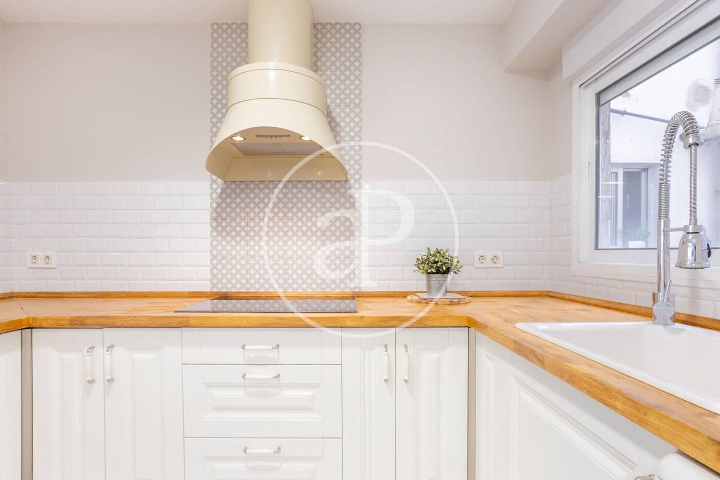 2 bedroom Apartment for sale in Valencia city - € 305,000 (Ref: 9720042)