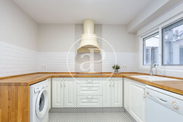 Apartamento de 2 habitaciones en Albors, València ciudad en venta - 305.000 € (Ref: 9720042)