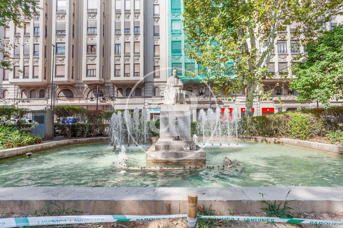 2 bedroom Apartment for rent in Valencia city - € 2,500 (Ref: 9732215)