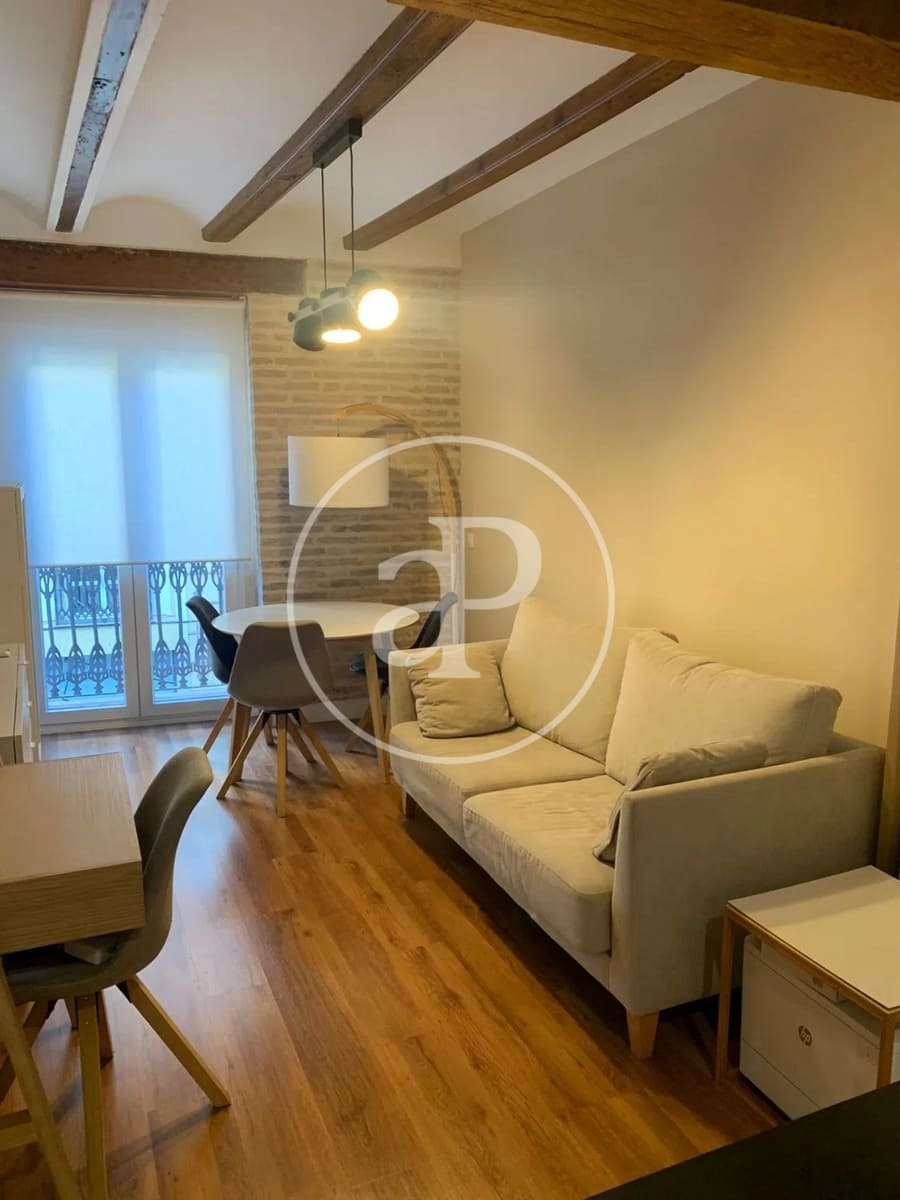 2 bedroom Apartment for rent in Valencia city - € 2,500 (Ref: 9732215)