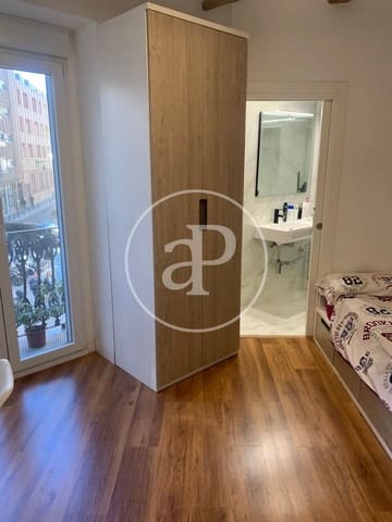 2 bedroom Apartment for rent in La Roqueta, Valencia city - € 2,500 (Ref: 9732215)