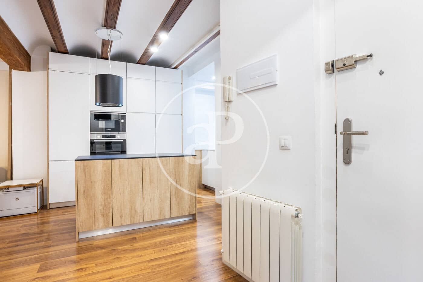 2 soverom Leilighet til leie i Valencia by - € 2 500 (Ref: 9732215)
