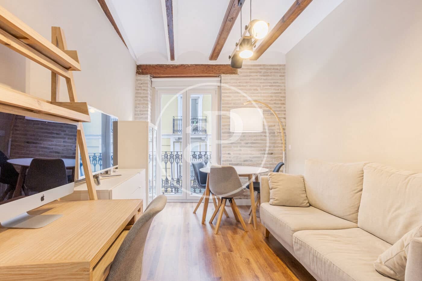 2 soverom Leilighet til leie i Valencia by - € 2 500 (Ref: 9732215)