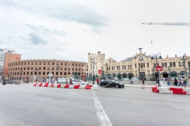 Apartamento de 2 habitaciones en El Mercat, València ciudad en venta - 719.000 € (Ref: 9732217)