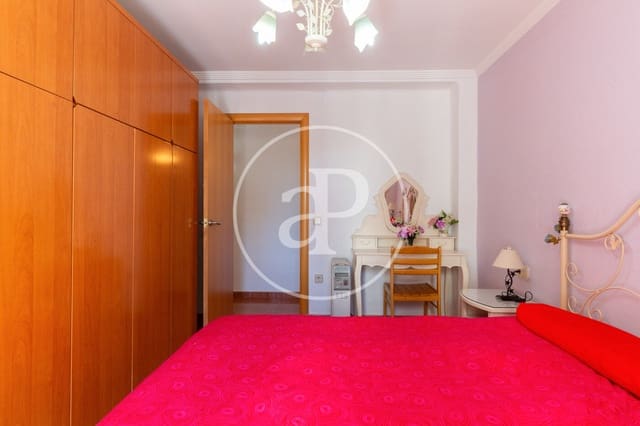 3 bedroom Apartment for rent in La Malva-Rosa, Valencia city - € 1,150 (Ref: 9732218)