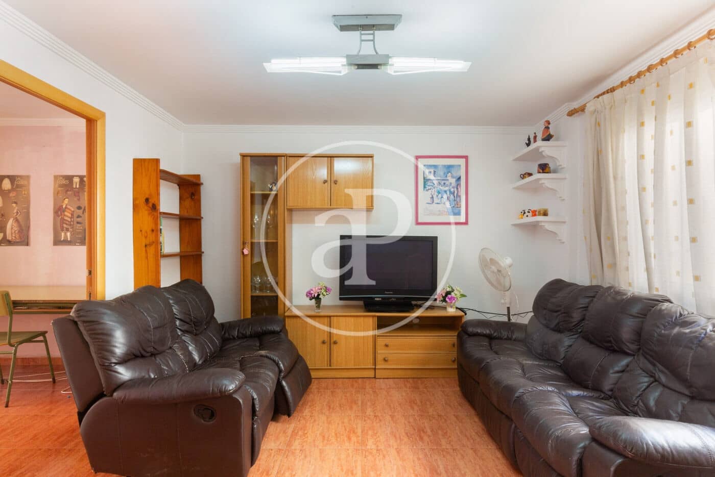 3 bedroom Apartment for rent in Valencia city - € 1,150 (Ref: 9732218)