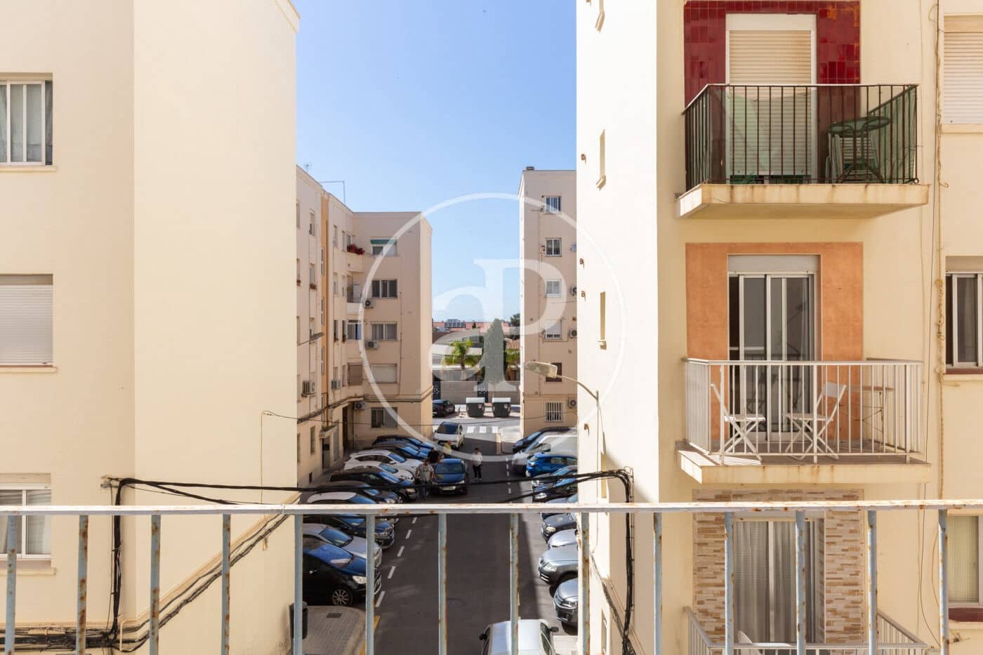 3 bedroom Apartment for rent in Valencia city - € 1,150 (Ref: 9732218)