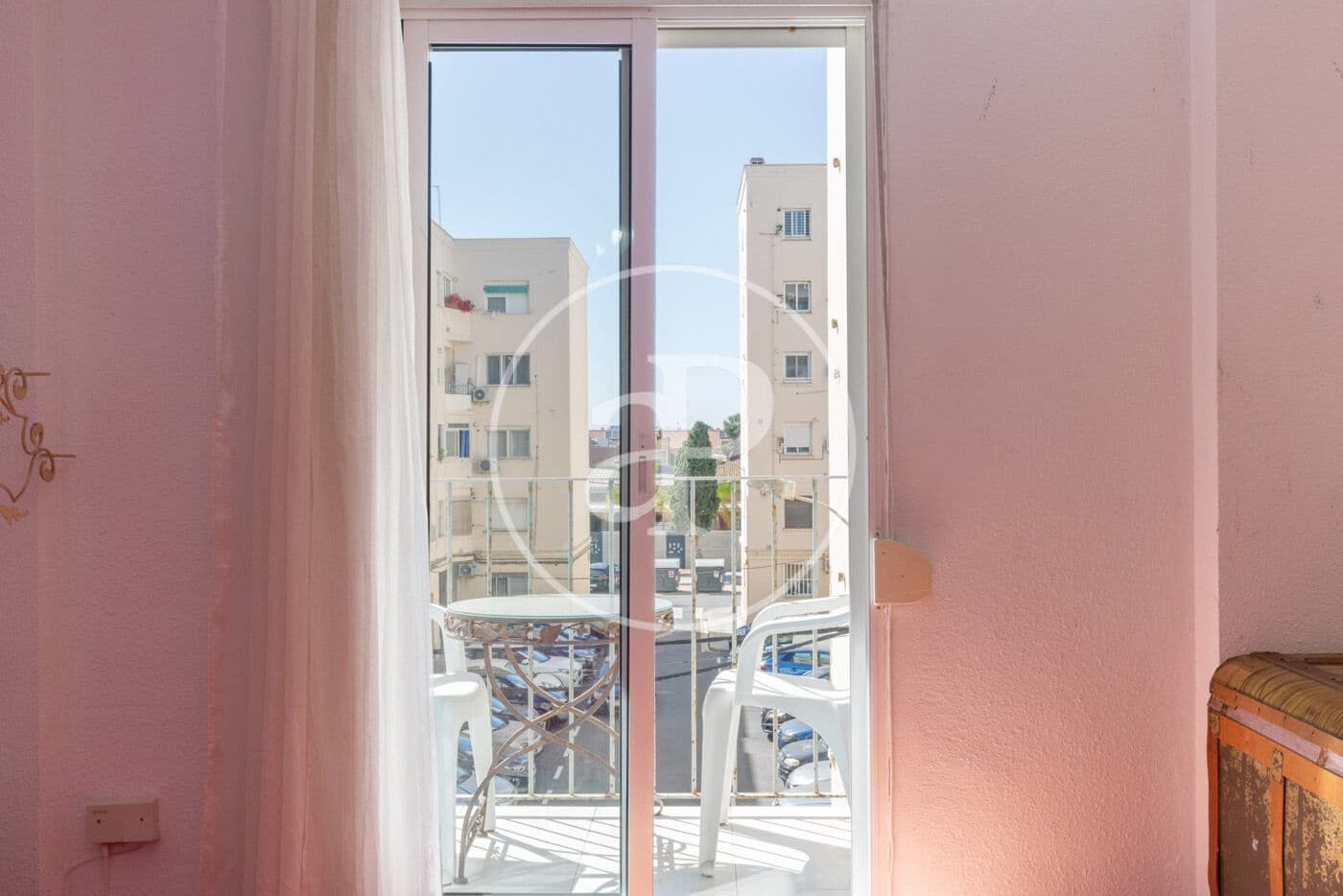 3 bedroom Apartment for rent in Valencia city - € 1,150 (Ref: 9732218)