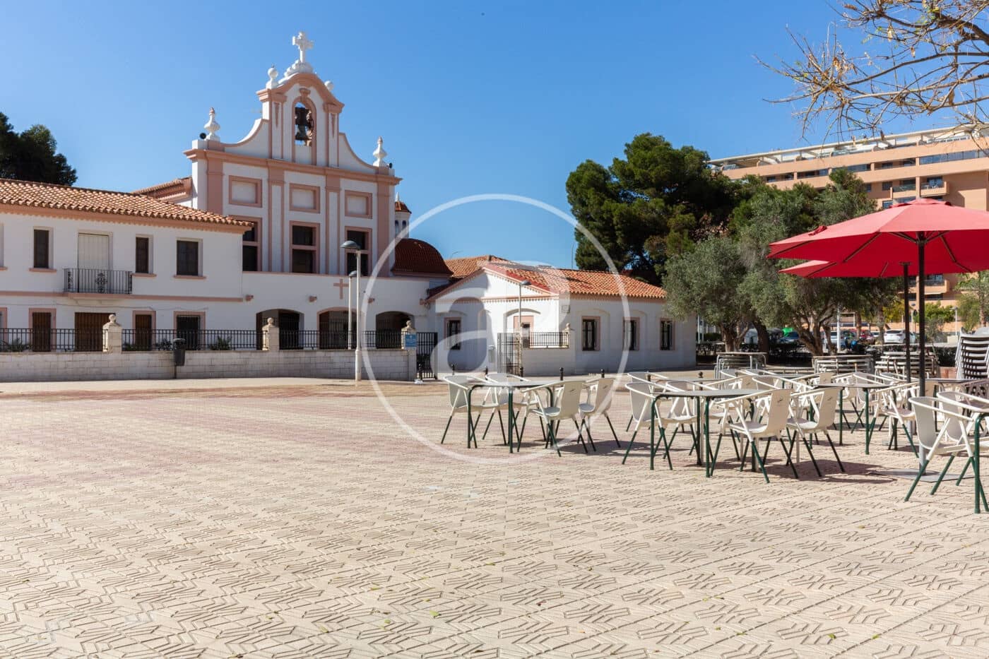 3 bedroom Apartment for rent in Valencia city - € 1,150 (Ref: 9732218)